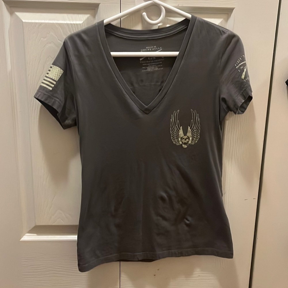 Grunt style tee